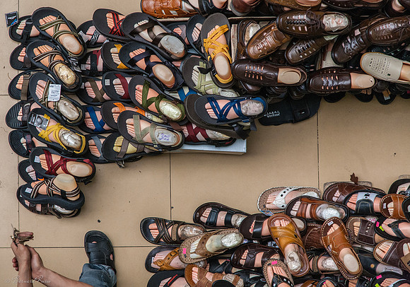 Des pieds et des mains
